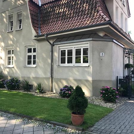 Haus In Der Gartenstadt Apartment Bottrop Exterior photo